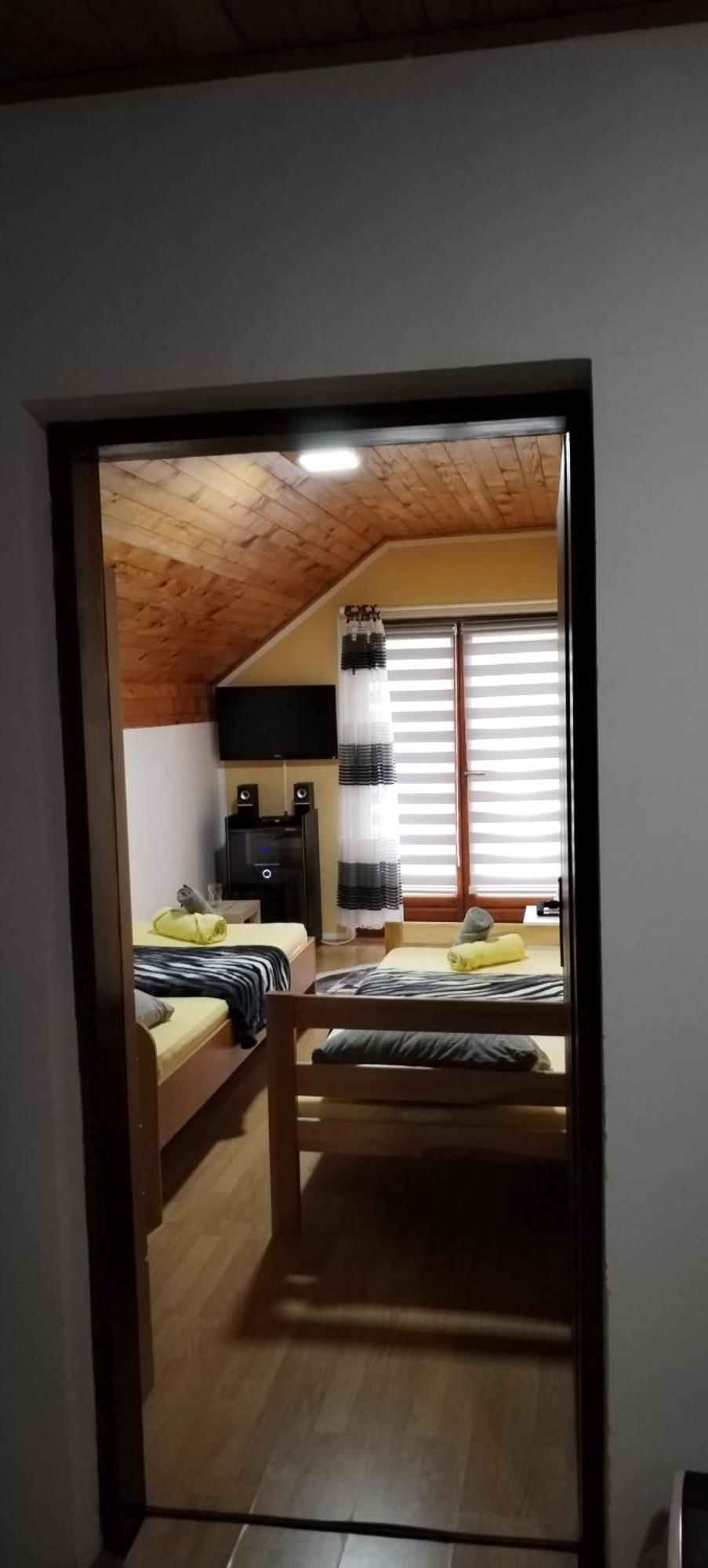 Apartamento Sobe Lara Donji Milanovac Exterior foto