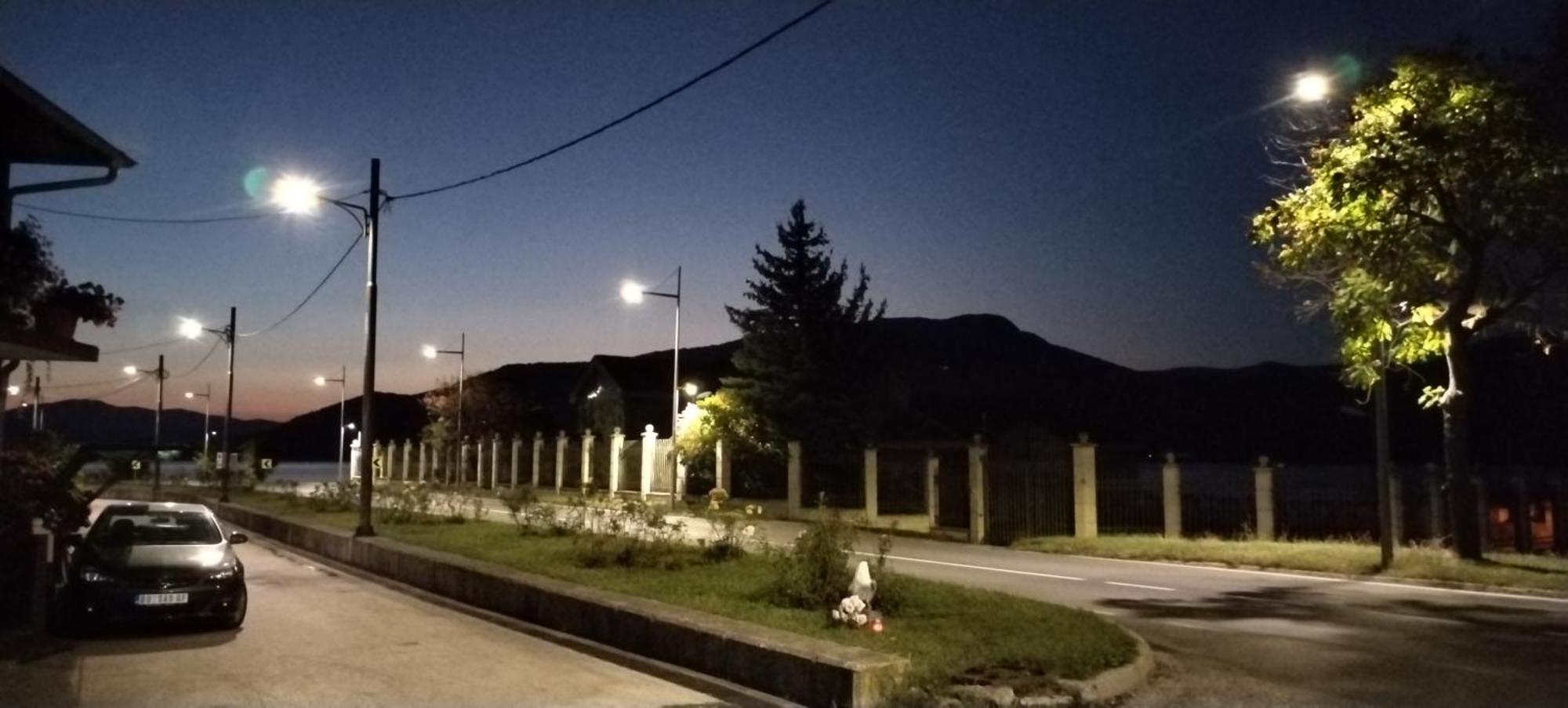 Apartamento Sobe Lara Donji Milanovac Exterior foto